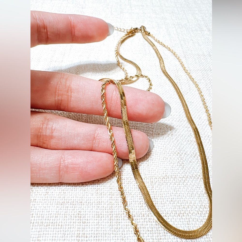 Minimalist gold chain necklace N535 - Picture 3 of 3